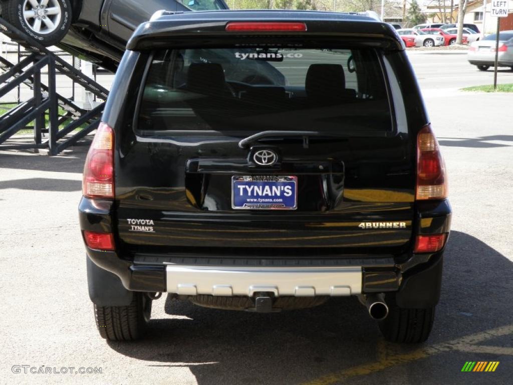 2005 4Runner Sport Edition 4x4 - Black / Dark Charcoal photo #4