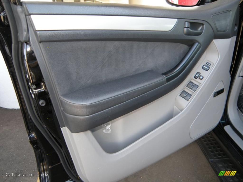 2005 4Runner Sport Edition 4x4 - Black / Dark Charcoal photo #12