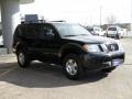 Super Black - Pathfinder SE 4x4 Photo No. 3