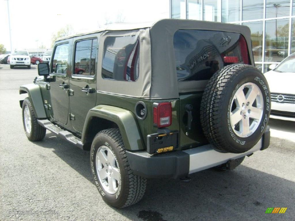 2009 Wrangler Unlimited Sahara 4x4 - Jeep Green Metallic / Dark Khaki/Medium Khaki photo #3