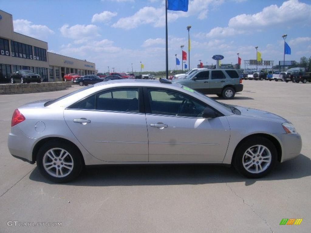 2005 G6 Sedan - Liquid Silver Metallic / Ebony photo #2