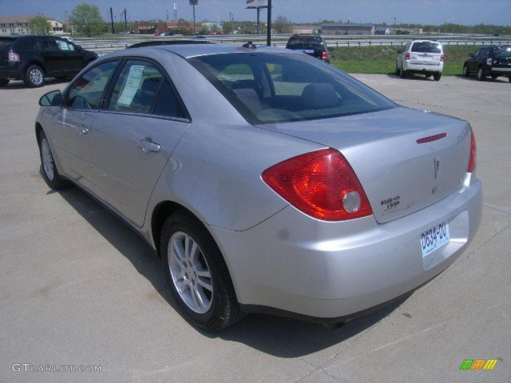 2005 G6 Sedan - Liquid Silver Metallic / Ebony photo #5
