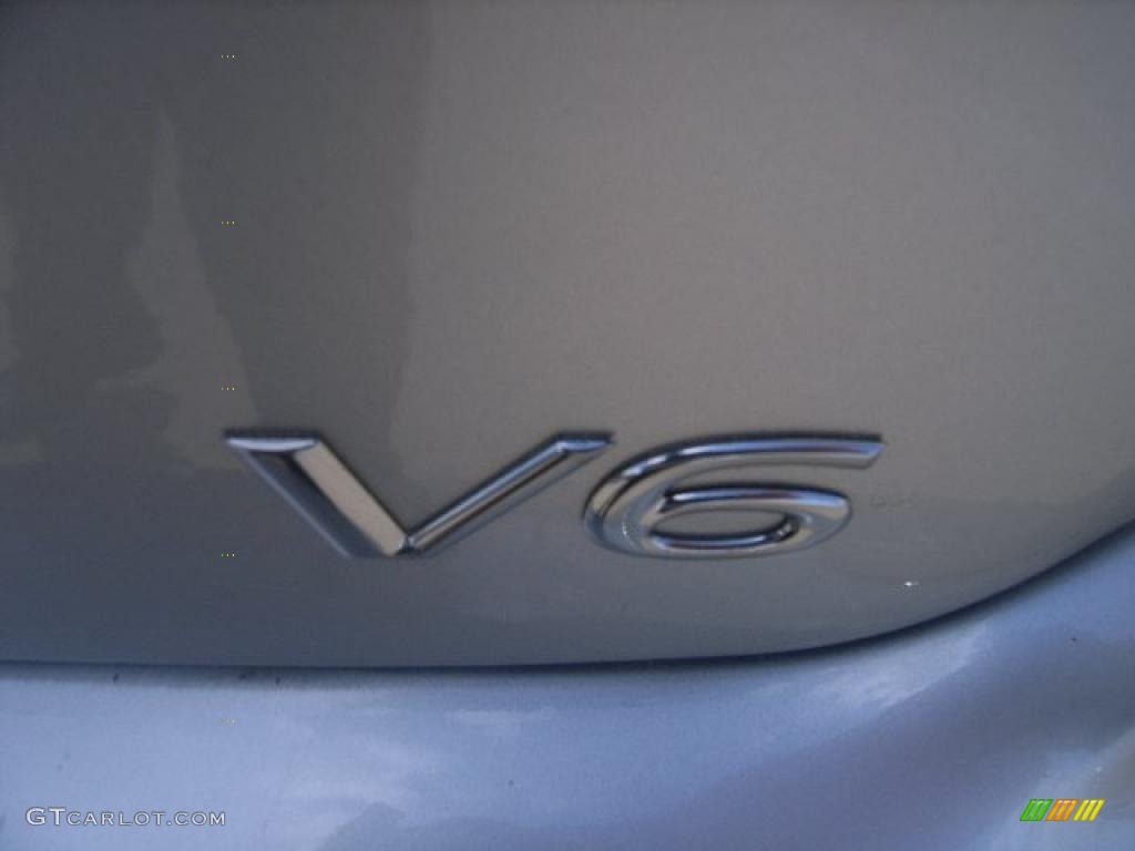 2005 G6 Sedan - Liquid Silver Metallic / Ebony photo #12