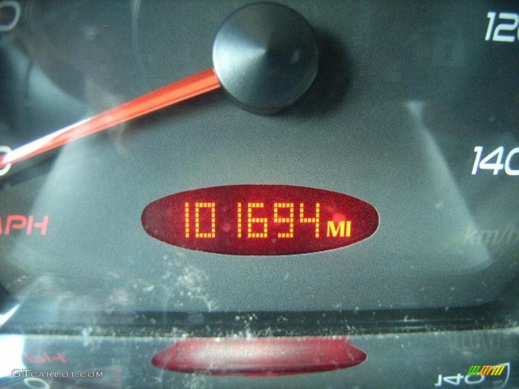 2005 G6 Sedan - Liquid Silver Metallic / Ebony photo #26