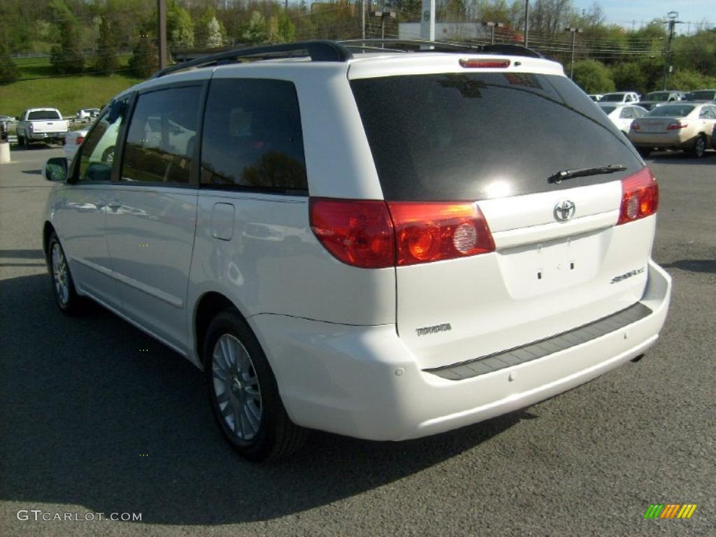 2008 Sienna XLE - Arctic Frost Pearl / Stone photo #5