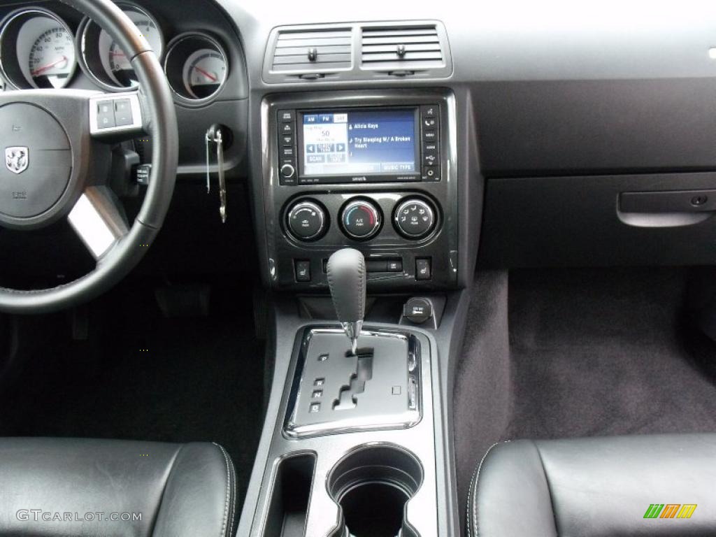 2010 Challenger R/T Classic - B5 Blue Pearlcoat / Dark Slate Gray photo #26