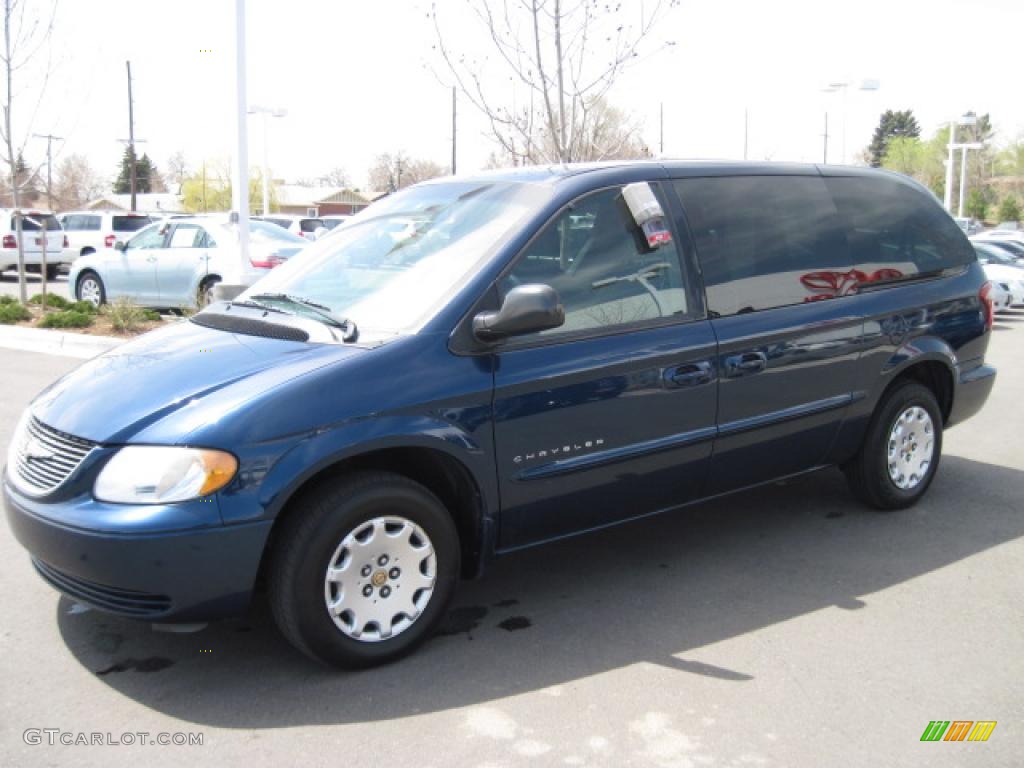 2001 Town & Country LX - Patriot Blue Pearl / Agate photo #5