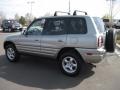 Quicksilver - RAV4 4WD Photo No. 4