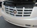 White Diamond - Escalade AWD Photo No. 50
