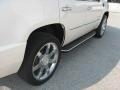 White Diamond - Escalade AWD Photo No. 55