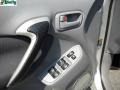Titanium Metallic - RAV4 4WD Photo No. 16