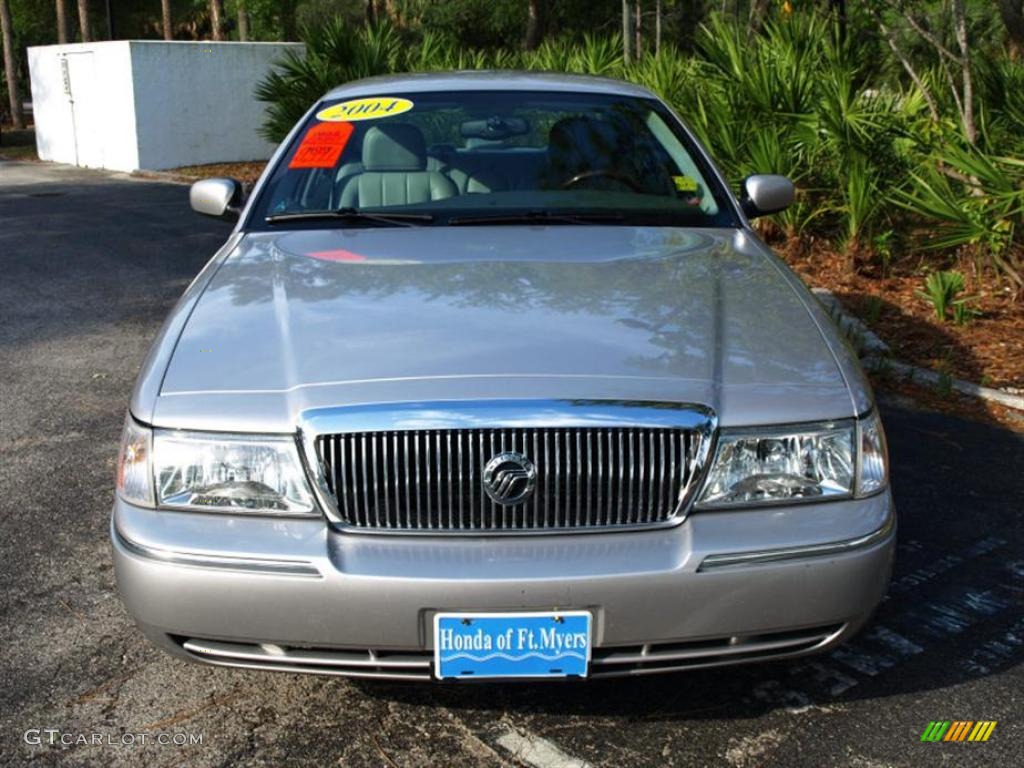2004 Grand Marquis LS - Silver Birch Metallic / Light Flint photo #7