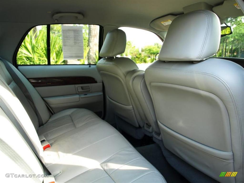 2004 Grand Marquis LS - Silver Birch Metallic / Light Flint photo #13