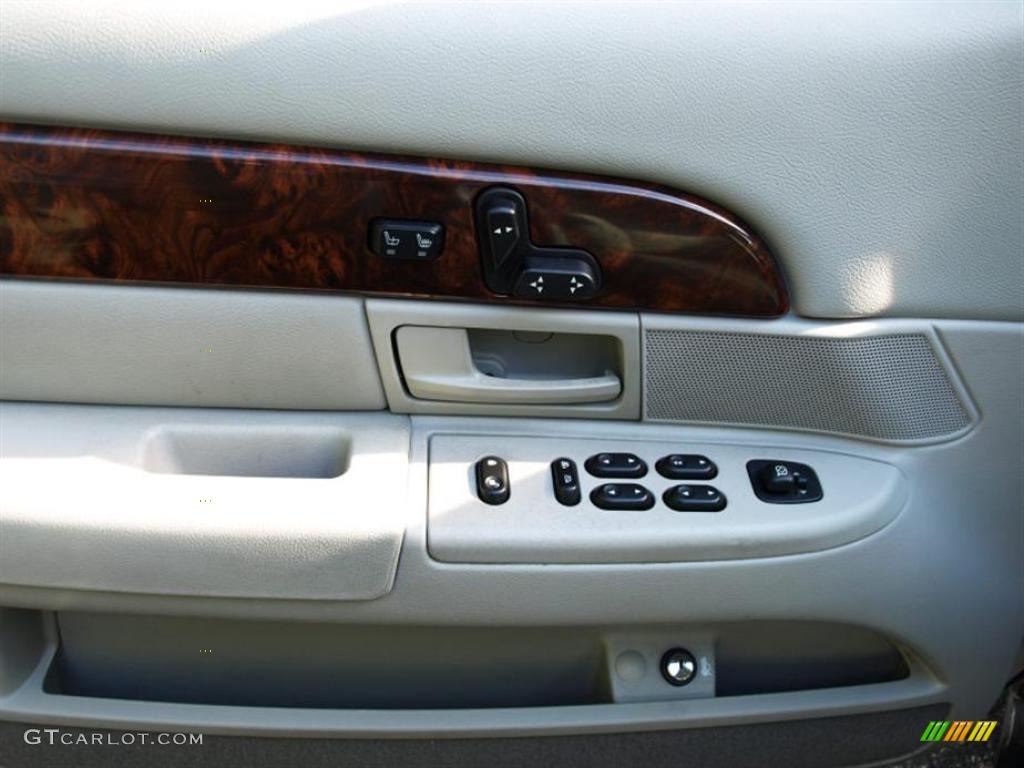 2004 Grand Marquis LS - Silver Birch Metallic / Light Flint photo #14