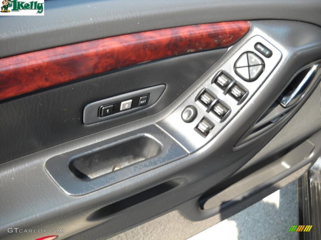 2003 Grand Cherokee Limited 4x4 - Brilliant Black / Dark Slate Gray photo #16