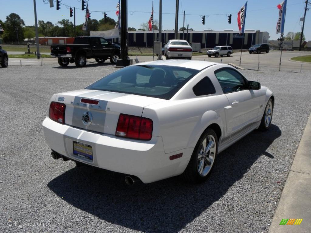 2007 Mustang Shelby GT Coupe - Performance White / Dark Charcoal photo #5