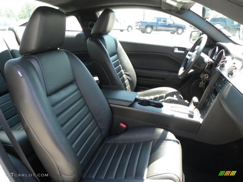 2007 Mustang Shelby GT Coupe - Performance White / Dark Charcoal photo #10