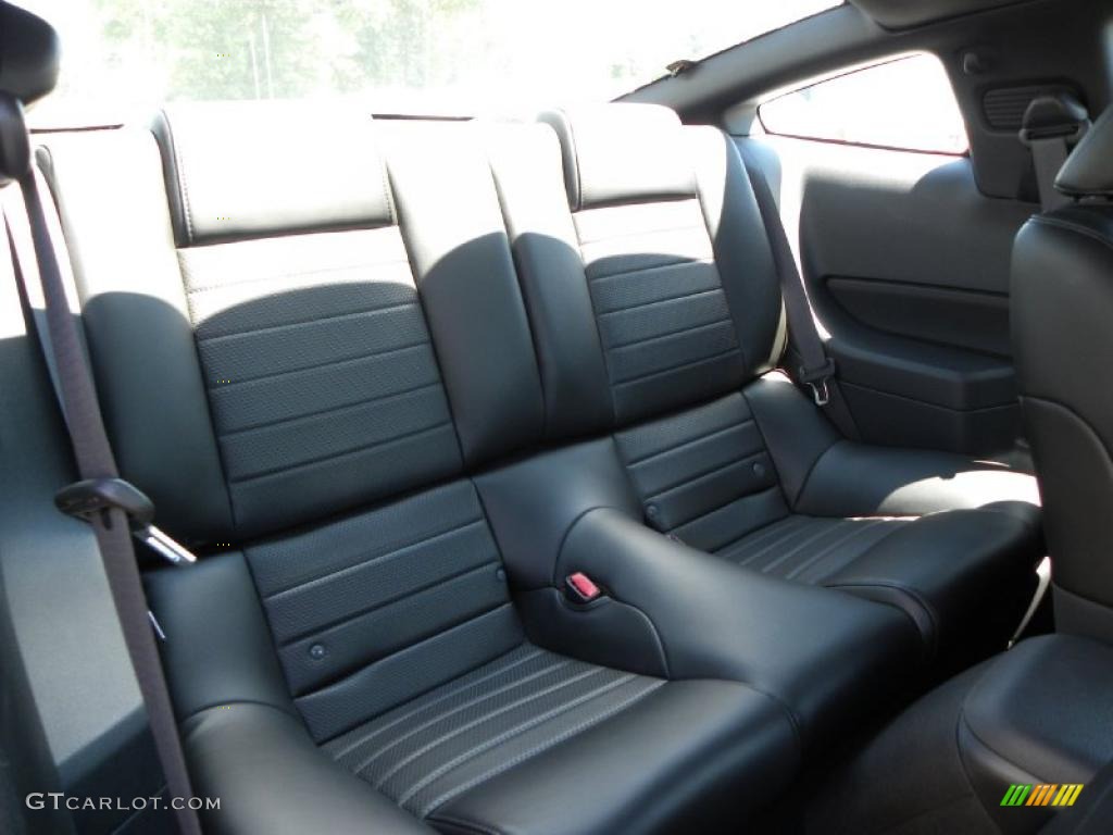 2007 Mustang Shelby GT Coupe - Performance White / Dark Charcoal photo #11