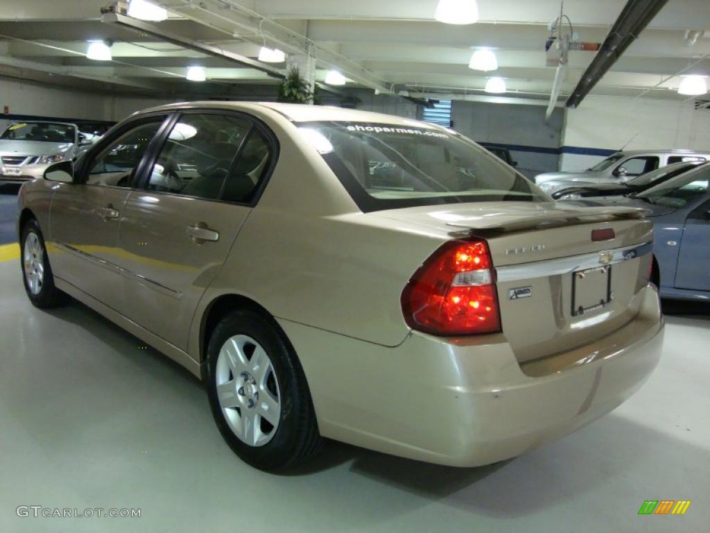 2006 Malibu LT V6 Sedan - Sandstone Metallic / Cashmere Beige photo #9
