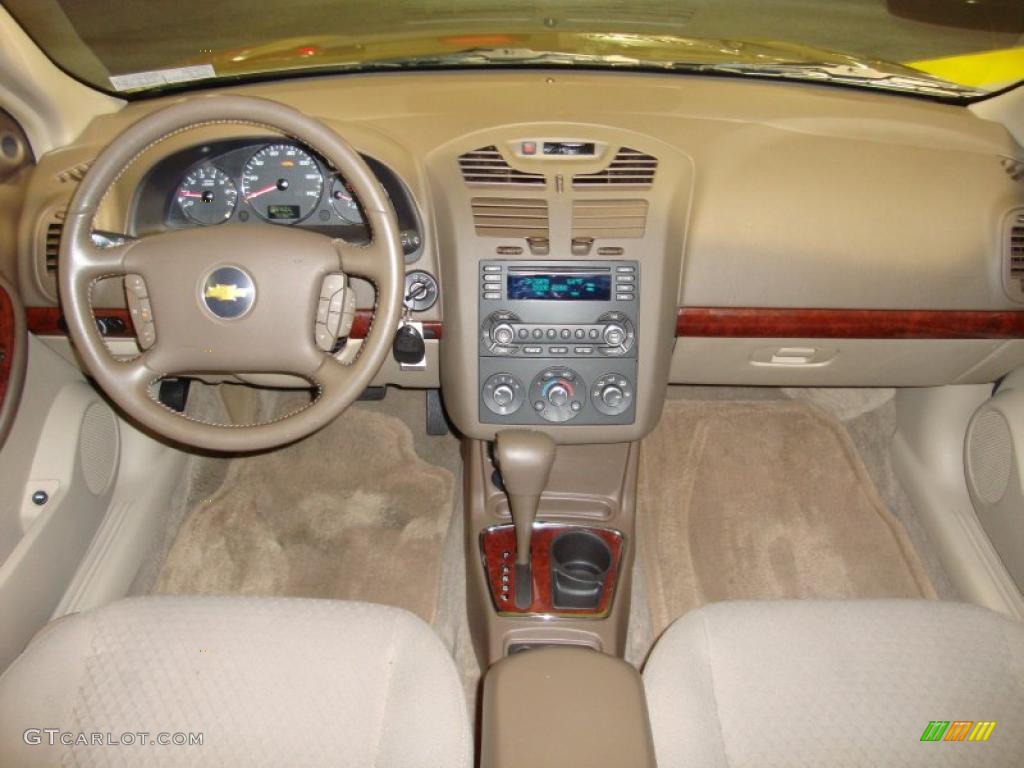 2006 Malibu LT V6 Sedan - Sandstone Metallic / Cashmere Beige photo #23