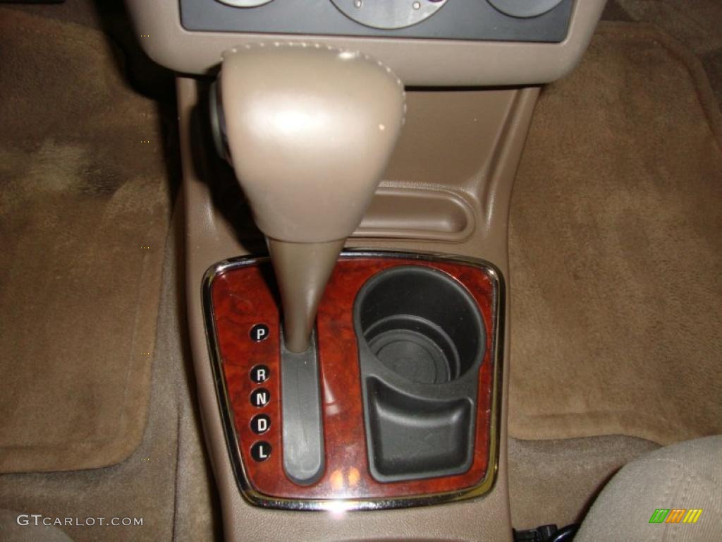 2006 Malibu LT V6 Sedan - Sandstone Metallic / Cashmere Beige photo #30