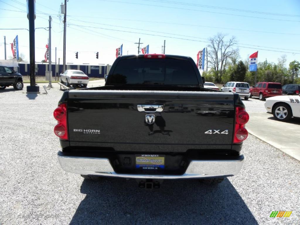 2007 Ram 1500 Big Horn Edition Quad Cab 4x4 - Brilliant Black Crystal Pearl / Medium Slate Gray photo #4