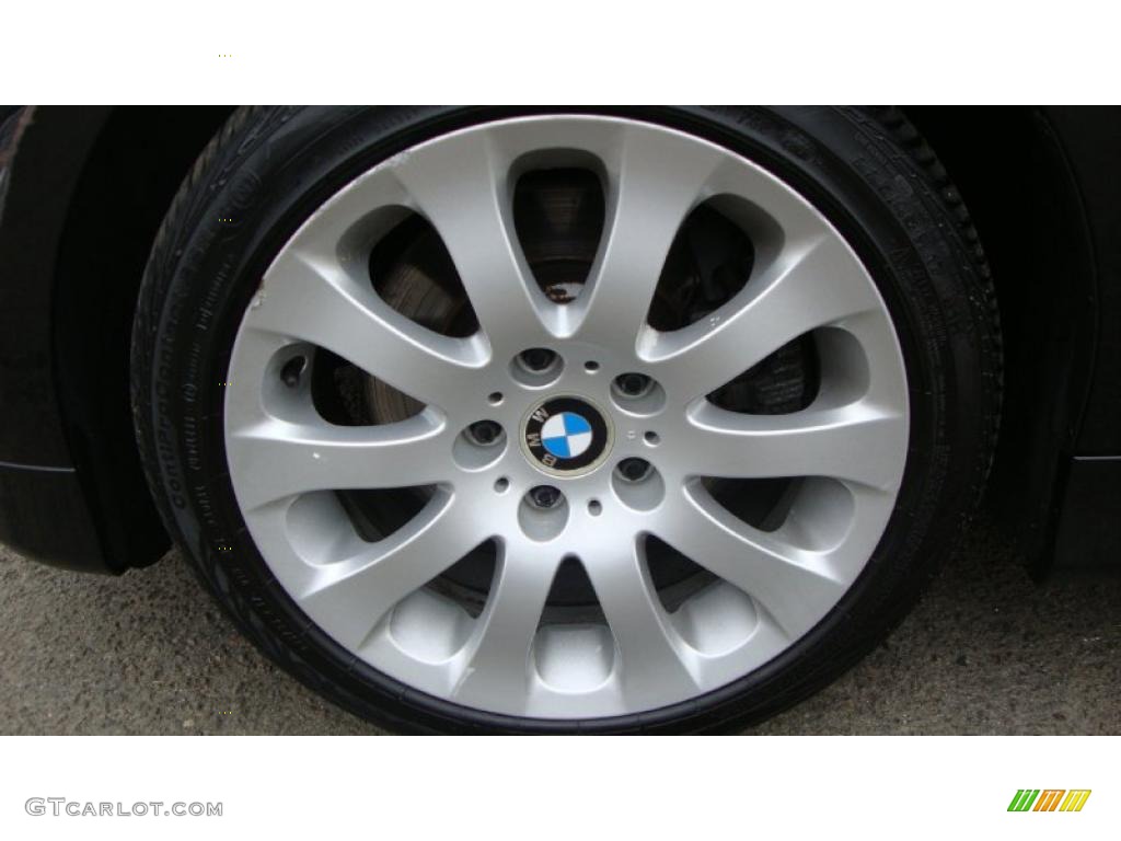 2006 3 Series 330xi Sedan - Jet Black / Black photo #23