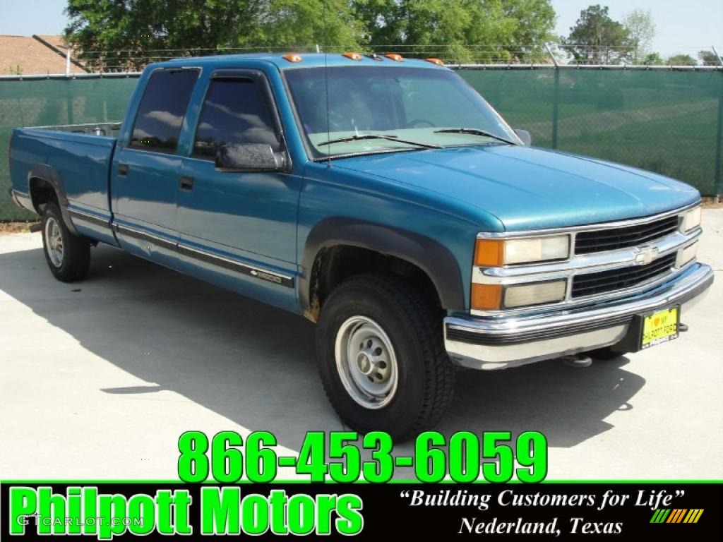 1998 C/K 3500 K3500 Cheyenne Crew Cab 4x4 - Indigo Blue Metallic / Gray photo #1