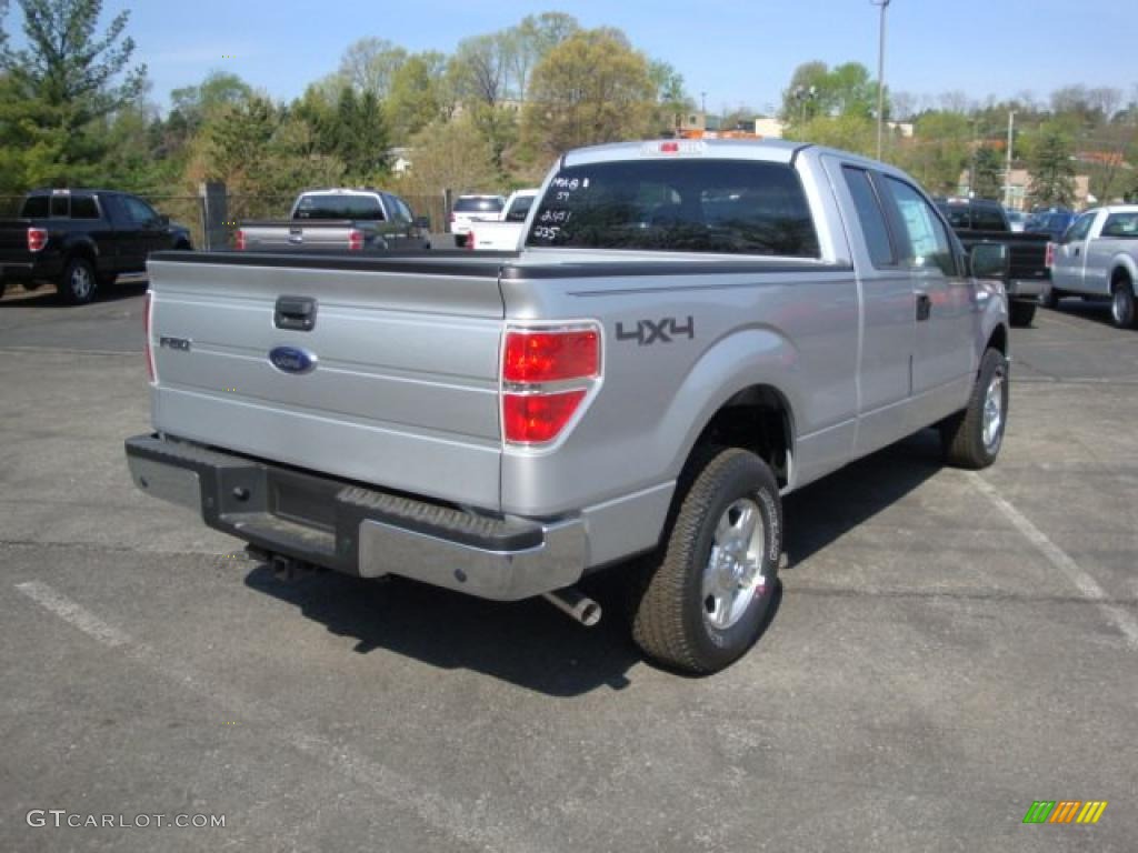 2010 F150 XLT SuperCab 4x4 - Ingot Silver Metallic / Medium Stone photo #3