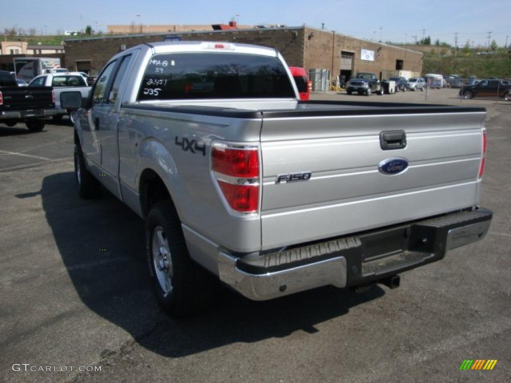 2010 F150 XLT SuperCab 4x4 - Ingot Silver Metallic / Medium Stone photo #5