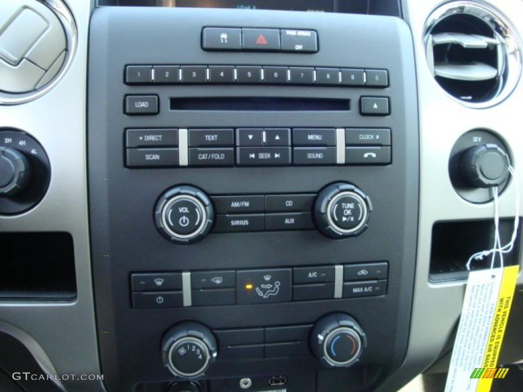 2010 F150 XLT SuperCab 4x4 - Ingot Silver Metallic / Medium Stone photo #9