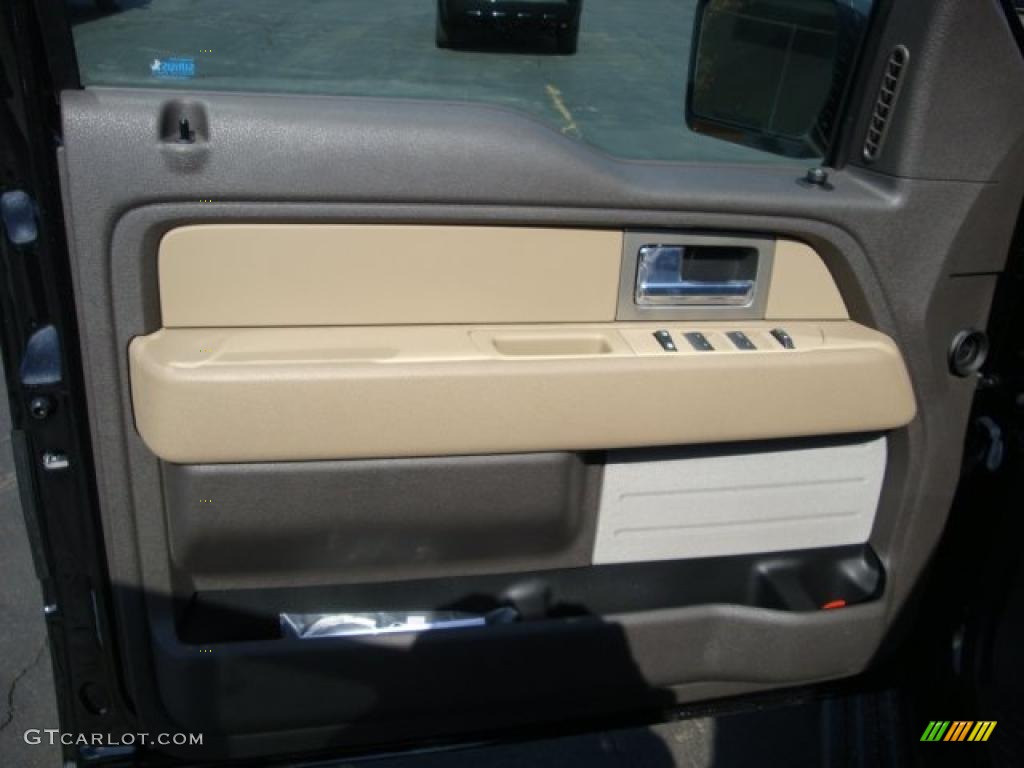 2010 F150 XLT SuperCab 4x4 - Tuxedo Black / Tan photo #15