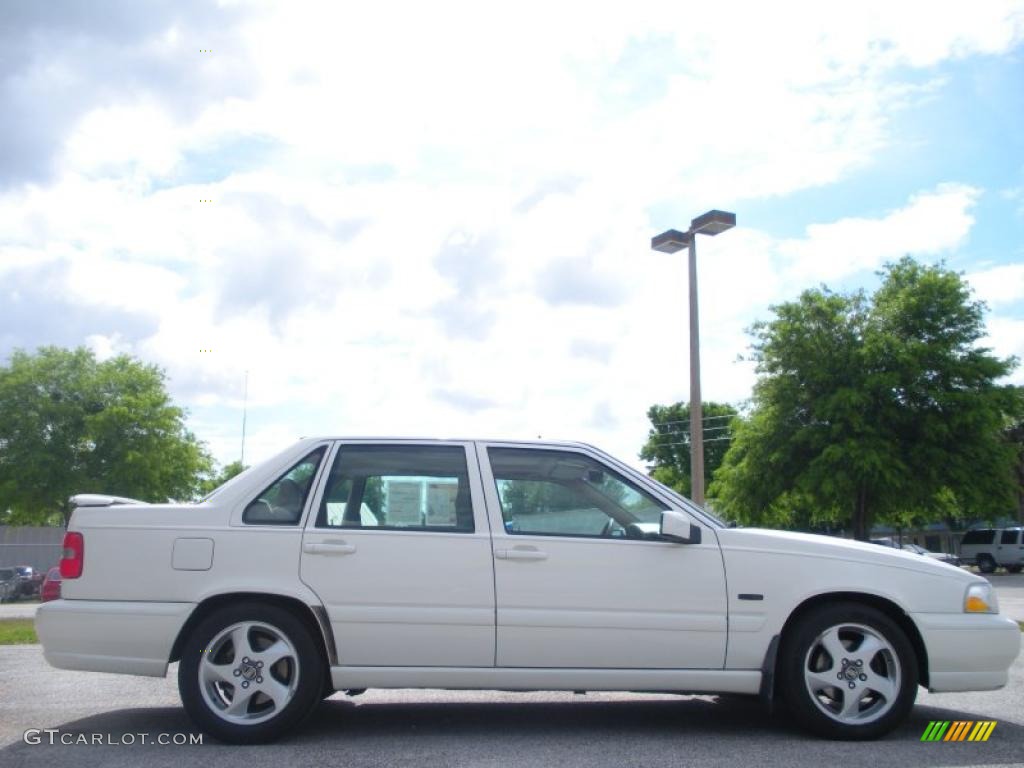 1998 S70 T5 - White / Tan photo #4