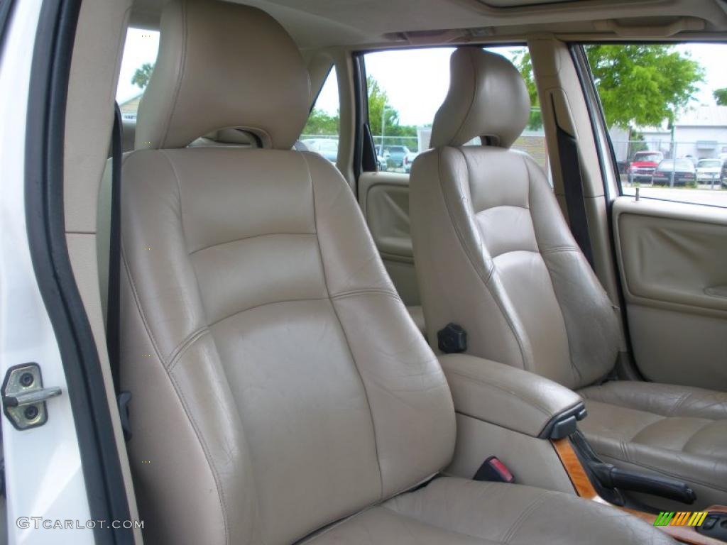 1998 S70 T5 - White / Tan photo #15