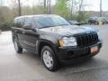 Black - Grand Cherokee Laredo 4x4 Photo No. 3