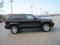 Black - Grand Cherokee Laredo 4x4 Photo No. 4