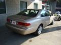 2001 Cashmere Beige Metallic Toyota Camry LE  photo #2