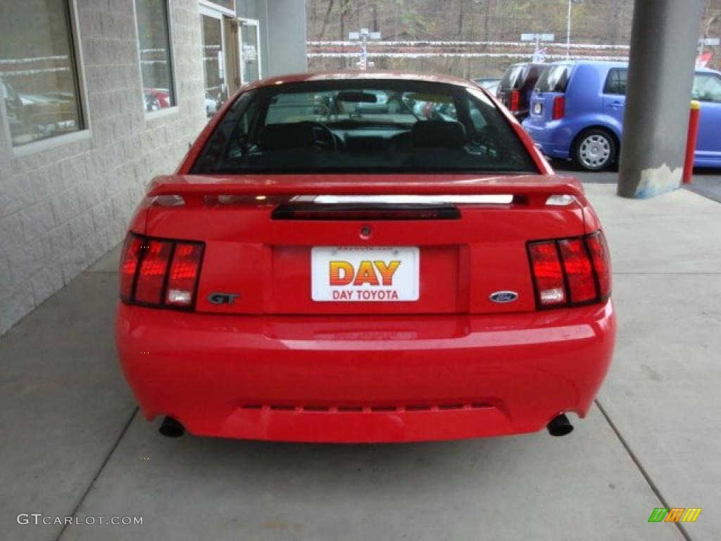 2002 Mustang GT Coupe - Torch Red / Dark Charcoal photo #3