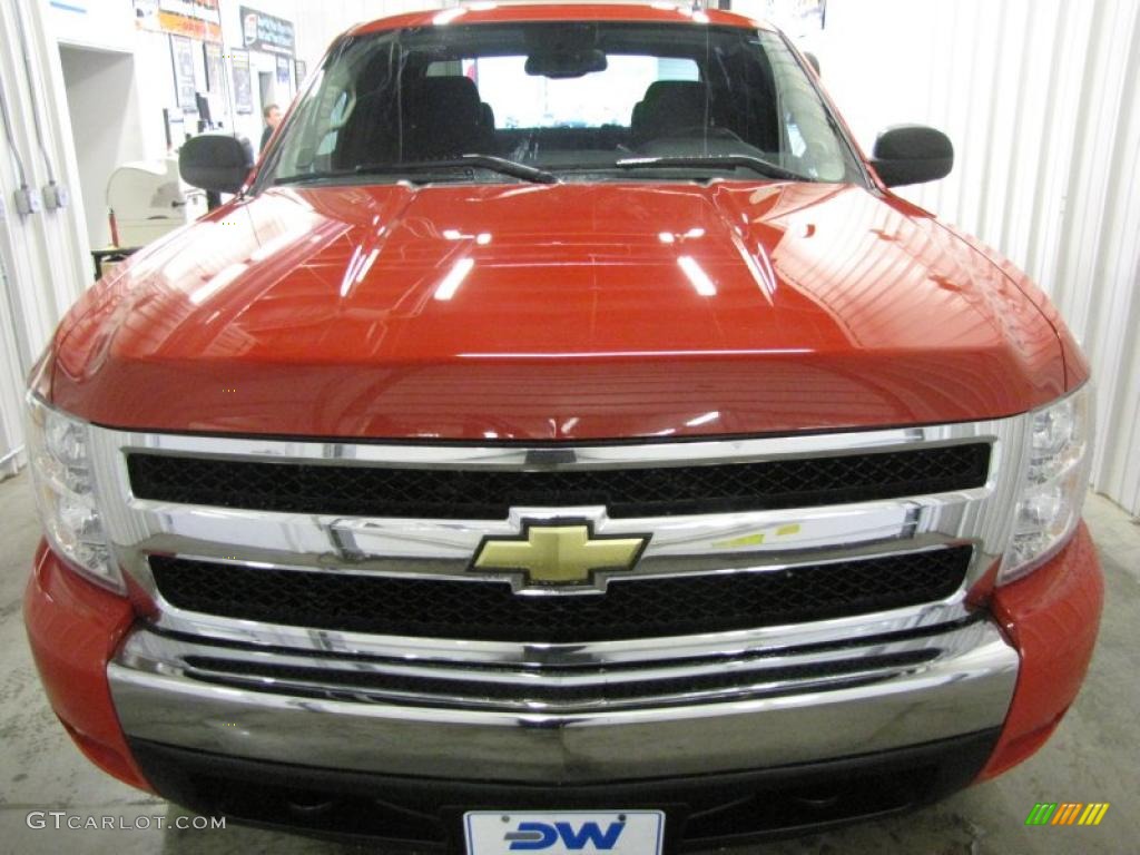 2008 Silverado 1500 LT Extended Cab 4x4 - Victory Red / Ebony photo #3