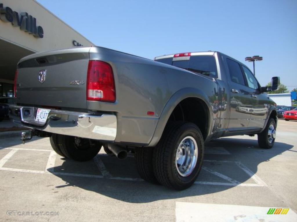 2010 Ram 3500 Laramie Crew Cab 4x4 Dually - Mineral Gray Metallic / Dark Slate photo #3