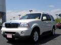 2004 Ceramic White Tri Coat Lincoln Aviator Luxury  photo #5