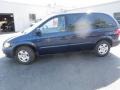 Patriot Blue Pearl - Caravan SE Photo No. 1