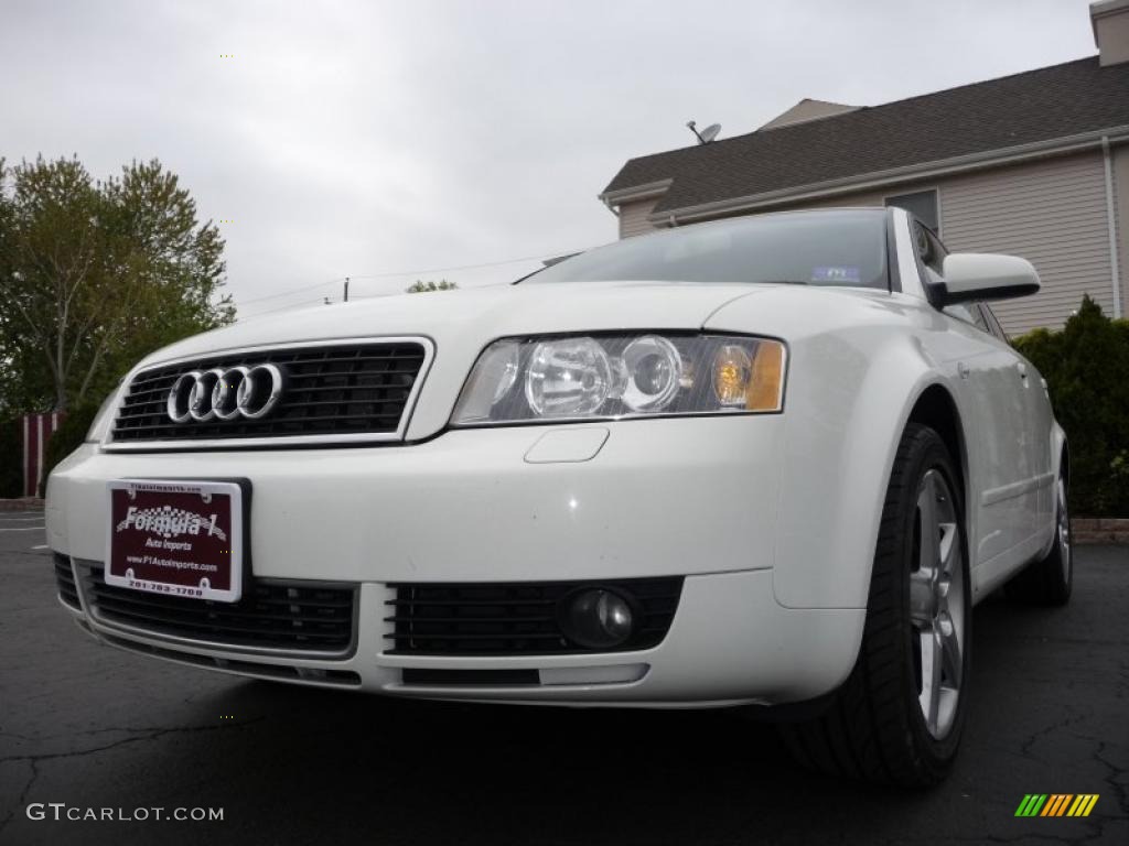 2005 A4 1.8T quattro Sedan - Arctic White / Beige photo #19