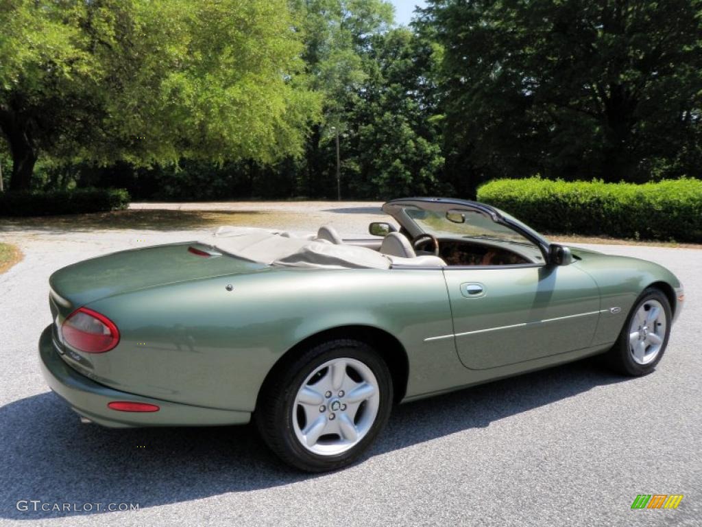 1999 XK XK8 Convertible - Alpine Green / Cashmere photo #10