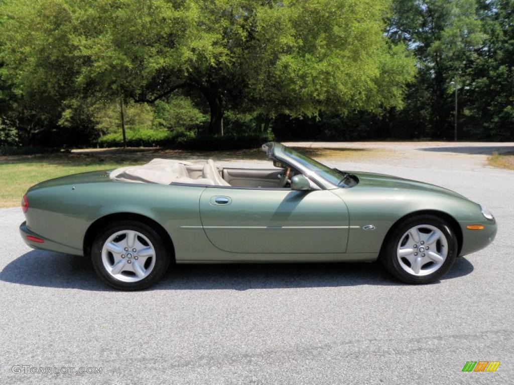 1999 XK XK8 Convertible - Alpine Green / Cashmere photo #11