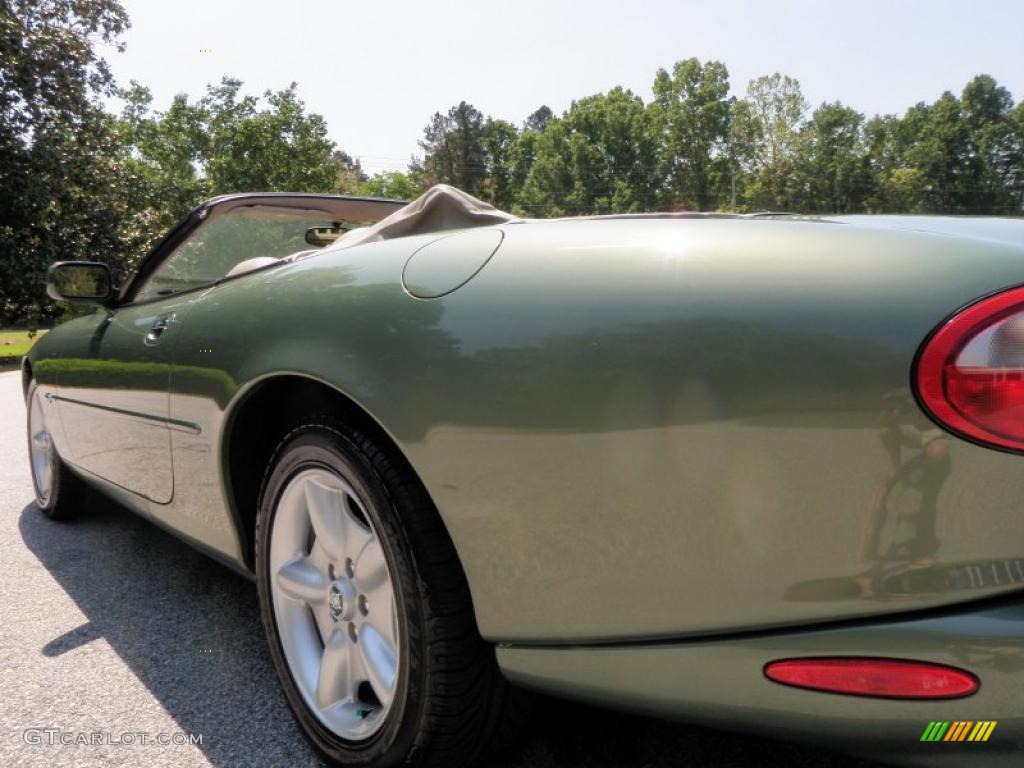 1999 XK XK8 Convertible - Alpine Green / Cashmere photo #25