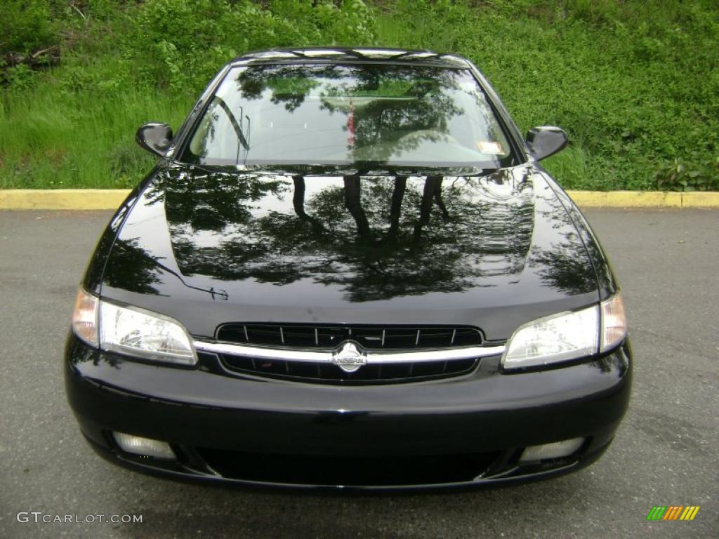 1999 Altima SE - Super Black / Blond photo #3