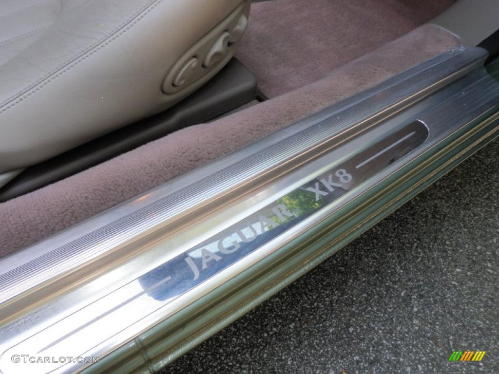 1999 XK XK8 Convertible - Alpine Green / Cashmere photo #53