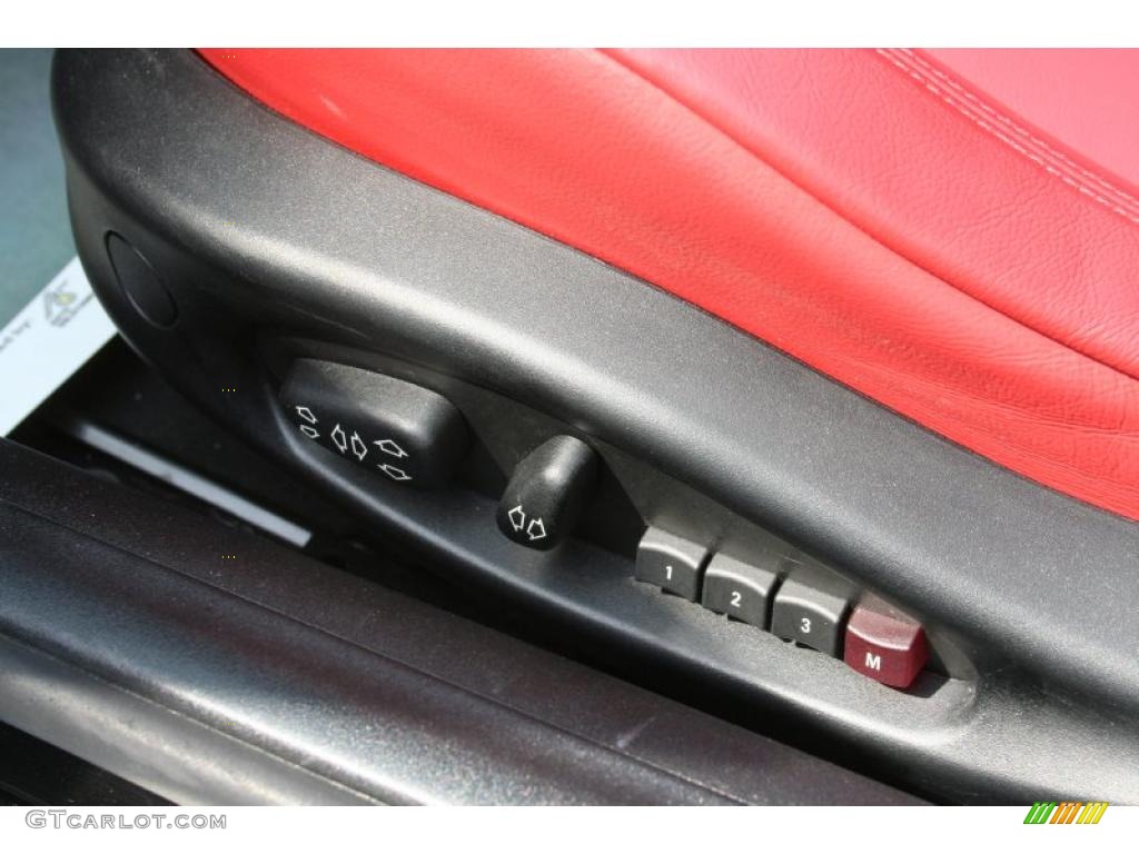 2007 Z4 3.0si Roadster - Jet Black / Dream Red photo #17