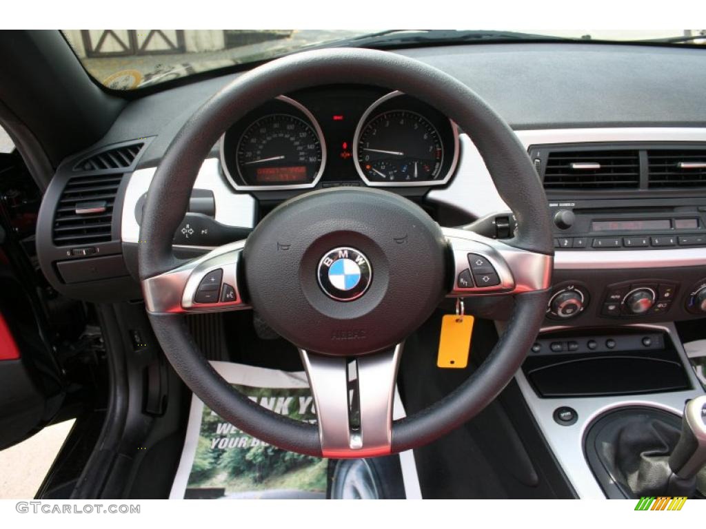 2007 Z4 3.0si Roadster - Jet Black / Dream Red photo #20